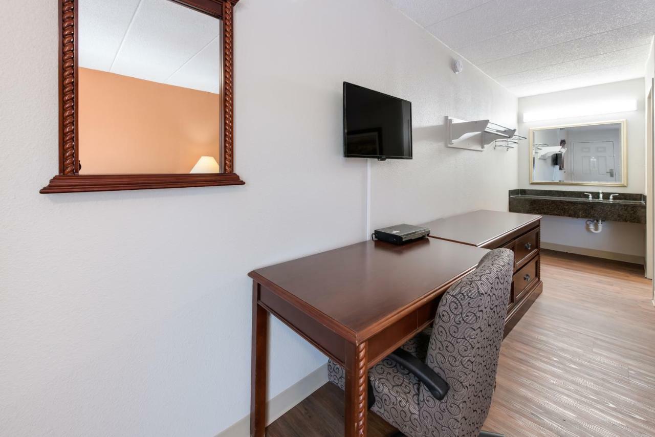 Americas Best Value Inn Columbus Ngoại thất bức ảnh